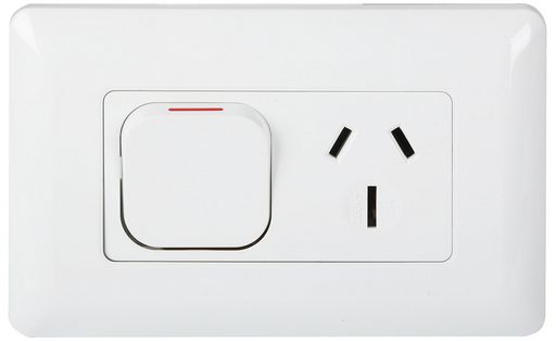 LARGE DOLLY WALL POWER OUTLET 15A